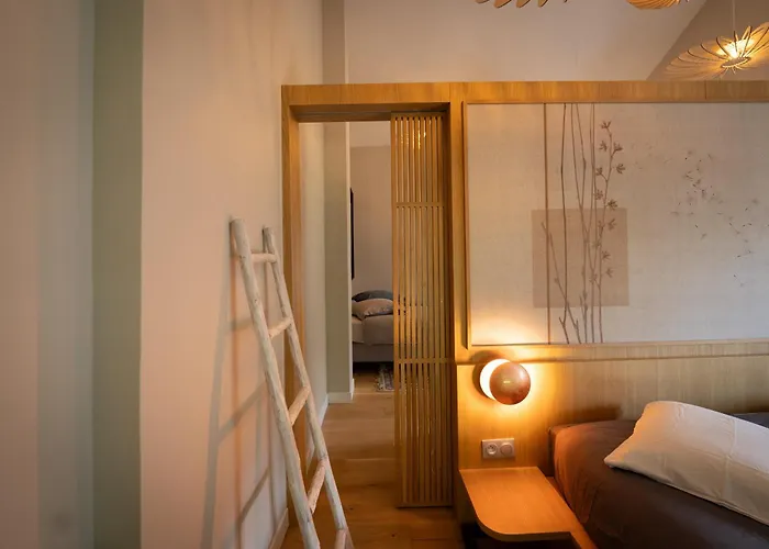 Belle Grange En Bord De Riviere * Serres-sur-Arget